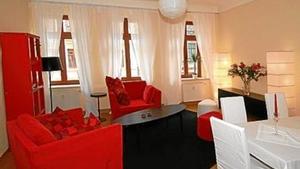 El seu interior moblat.