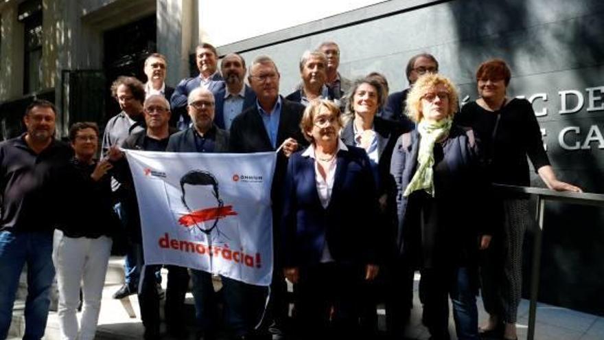 Editors i mitjans digitals  critiquen «l&#039;estat d&#039;excepció» pels requeriments judicials