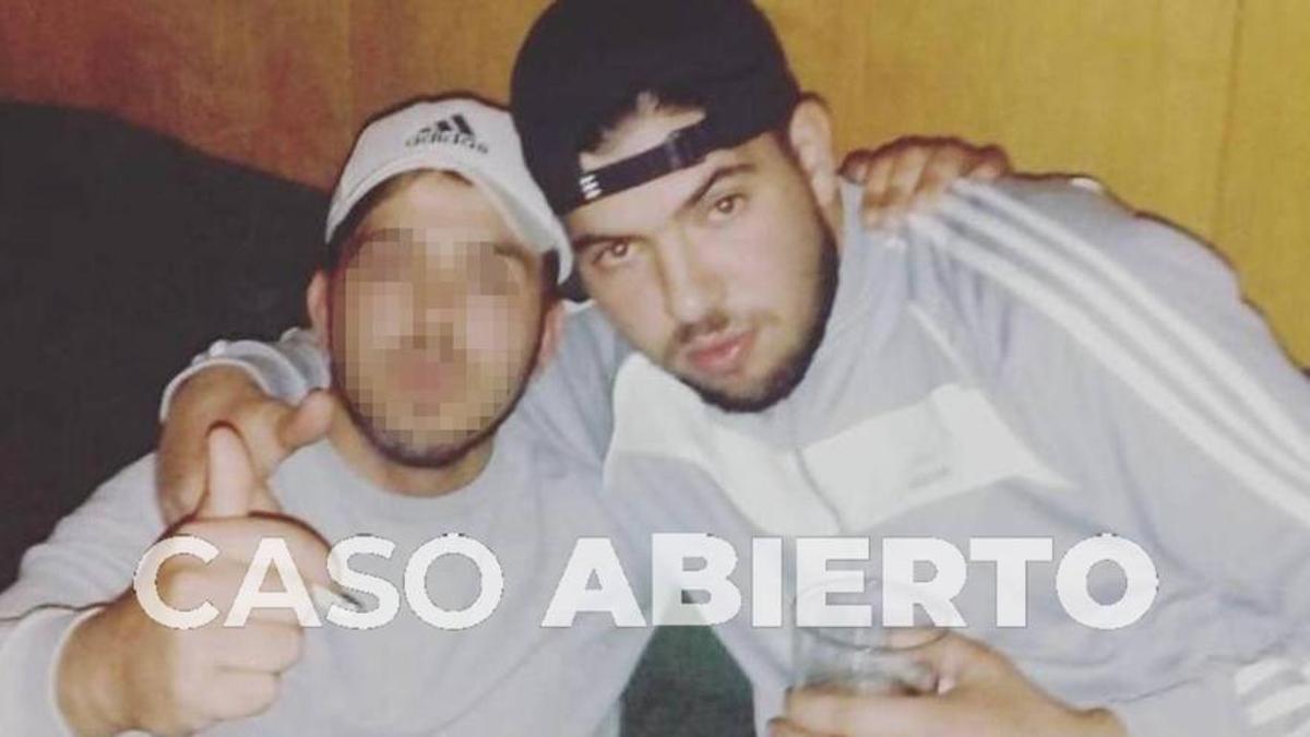 Imatge cedida per Juan Muñoz. A l'esquerra, ell; a la dreta, el seu germà Alejandro, desaparegut des del mes de juliol.