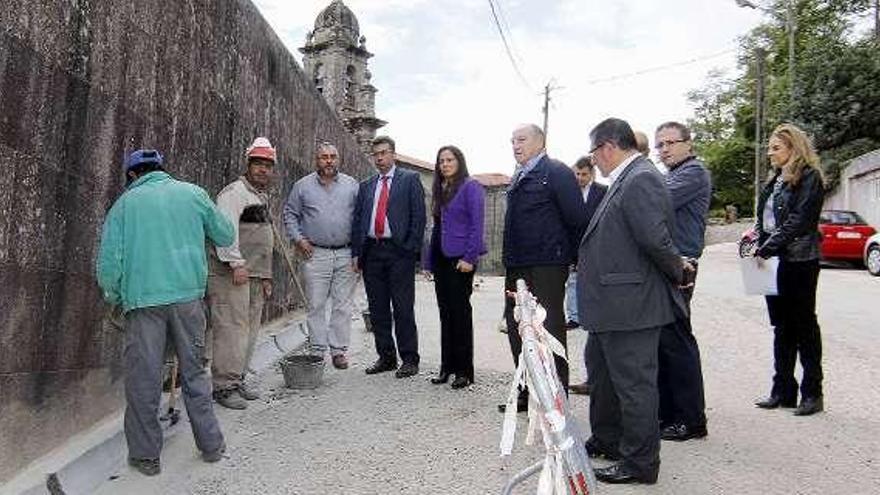 Bravo Bosch y Javier Bas, ayer, visitan las obras en Cedeira.