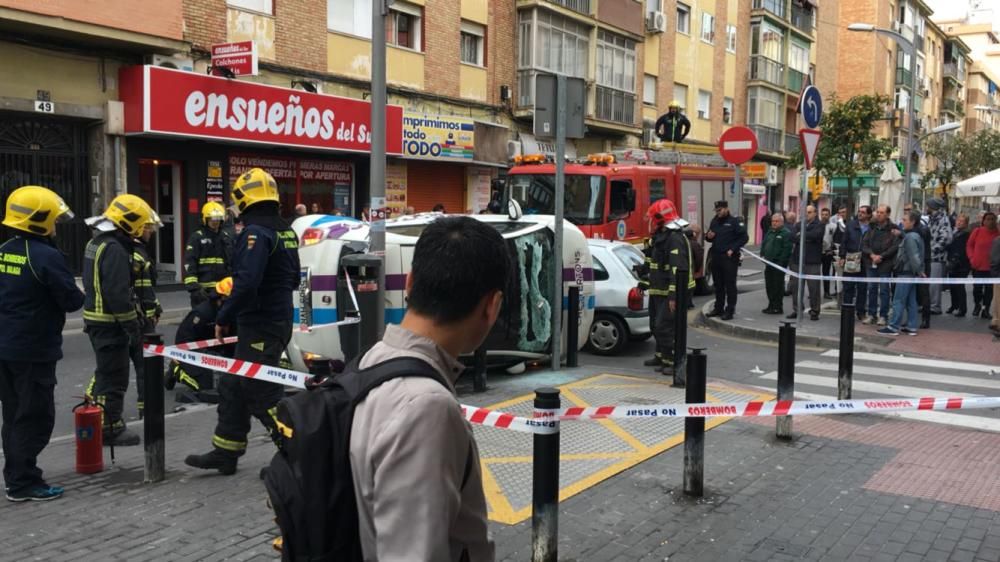 Accidente en la calle La Unión entre dos vehículos