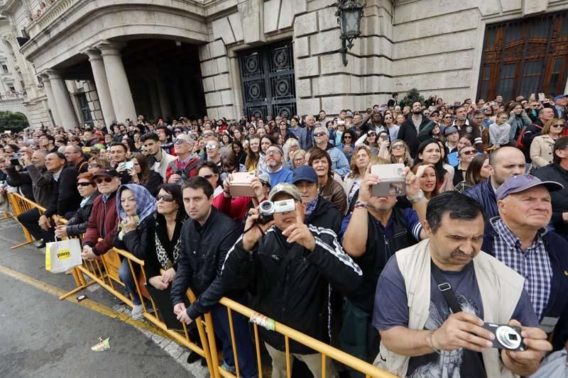 Búscate en la mascletà del 6 de marzo