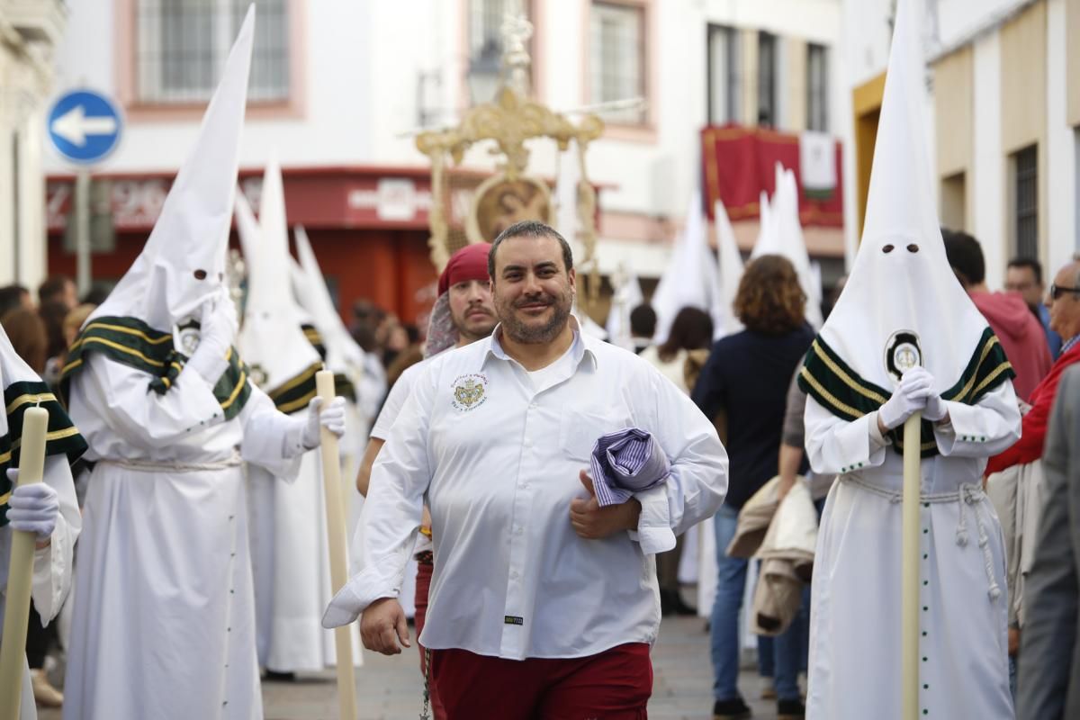 La hermandad de la Paz ha enseñado a Córdoba el volumen de su devoción y fe