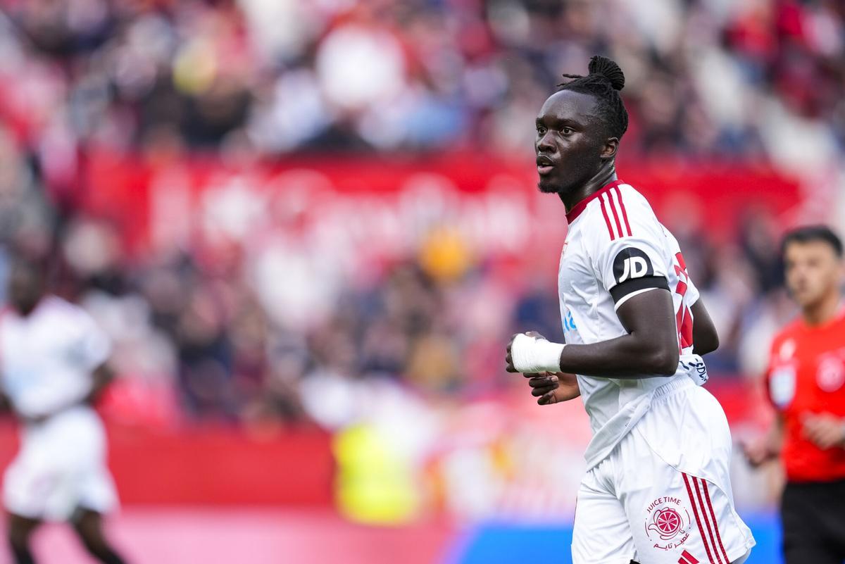 Batista Mendy, durante el partido de LaLiga EA Sports disputado entre el Sevilla FC y el Girona FC en el estadio Ramón Sánchez-Pizjuán