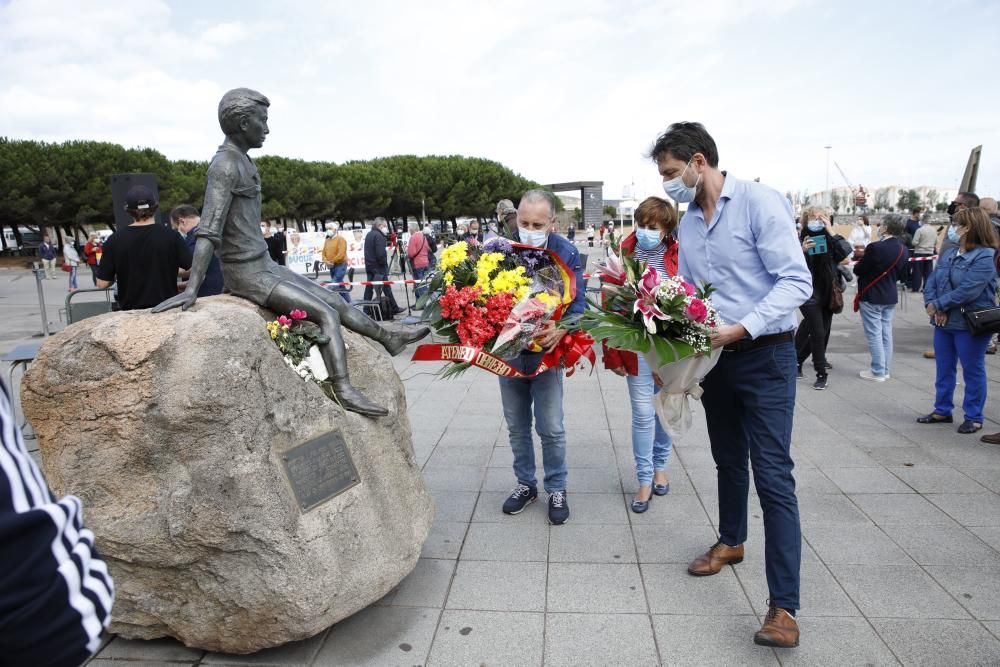 Homenaje a los Niños de la Guerra en Gijón