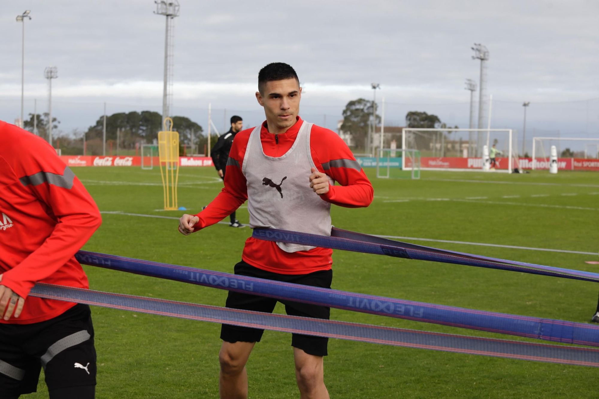 EN IMÁGENES: Primer entrenamientos del Sporting tras el cierre del mercado de fichajes de invierno