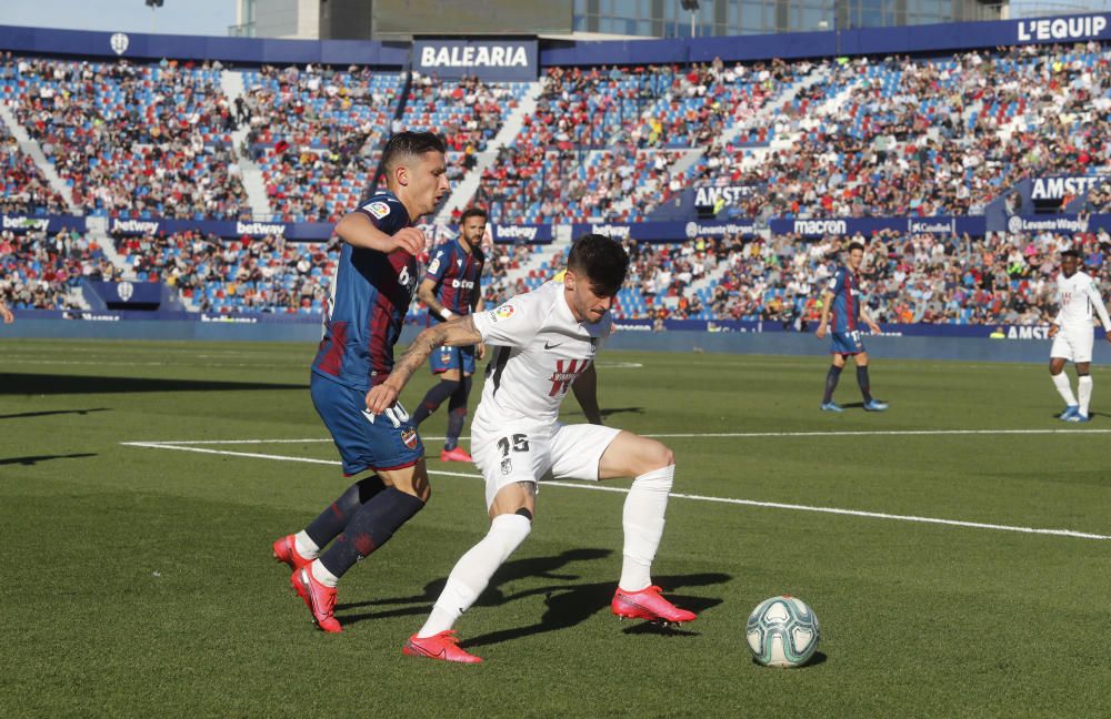 Las mejores fotos del Levante UD - Granada CF