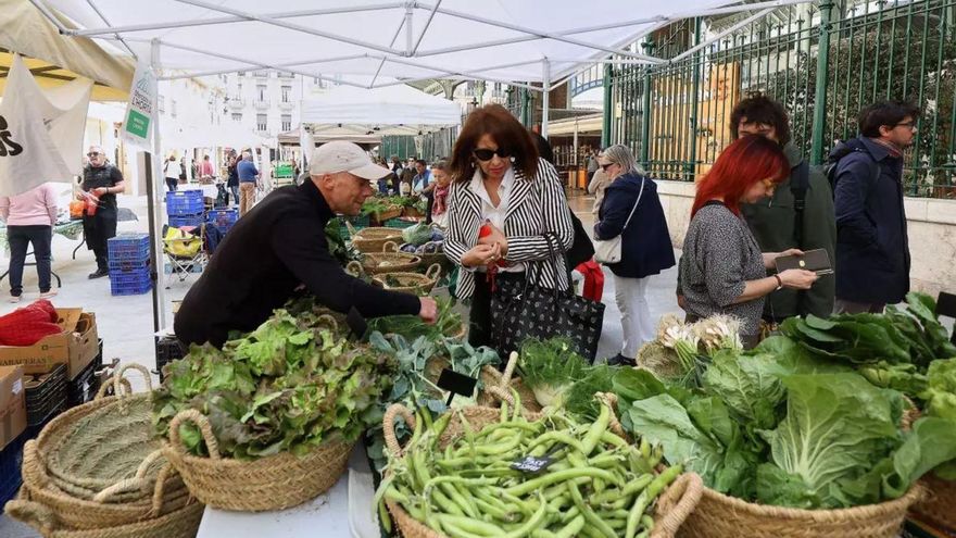 Picassent impulsa un mercado de proximidad con productos de l&#039;Horta
