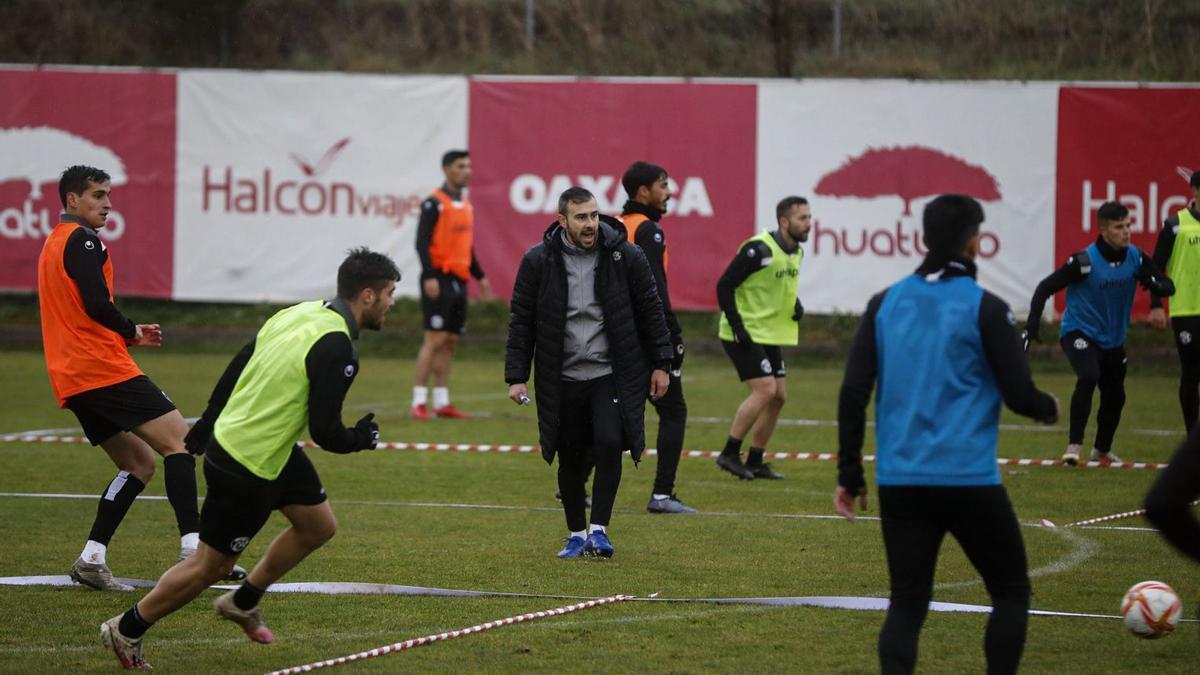 Yago Iglesias, entrenando en el Ruta esta tarde