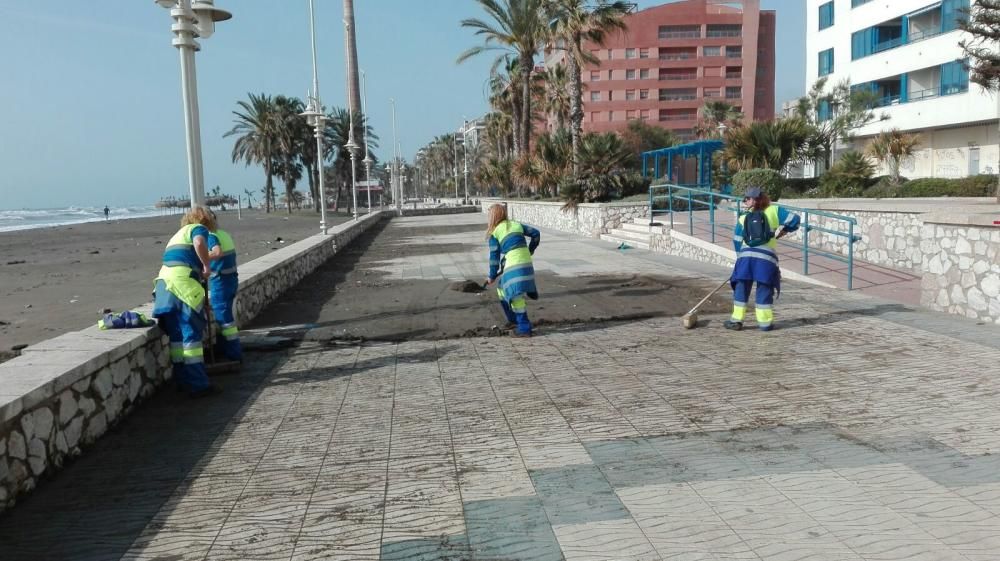 Trabajos en las playas dañadas por el temporal