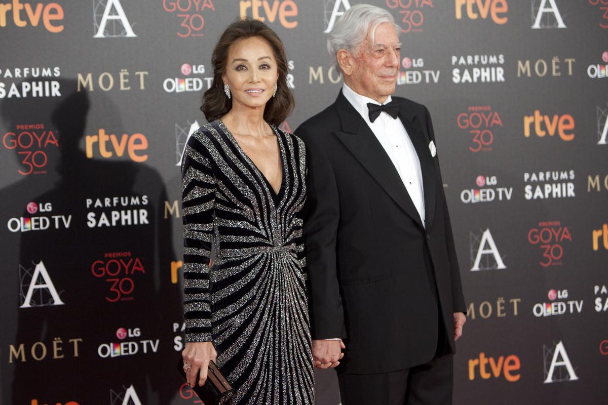 Isabel Preysler y Mario Vargas Llosa en los Goya de 2016.