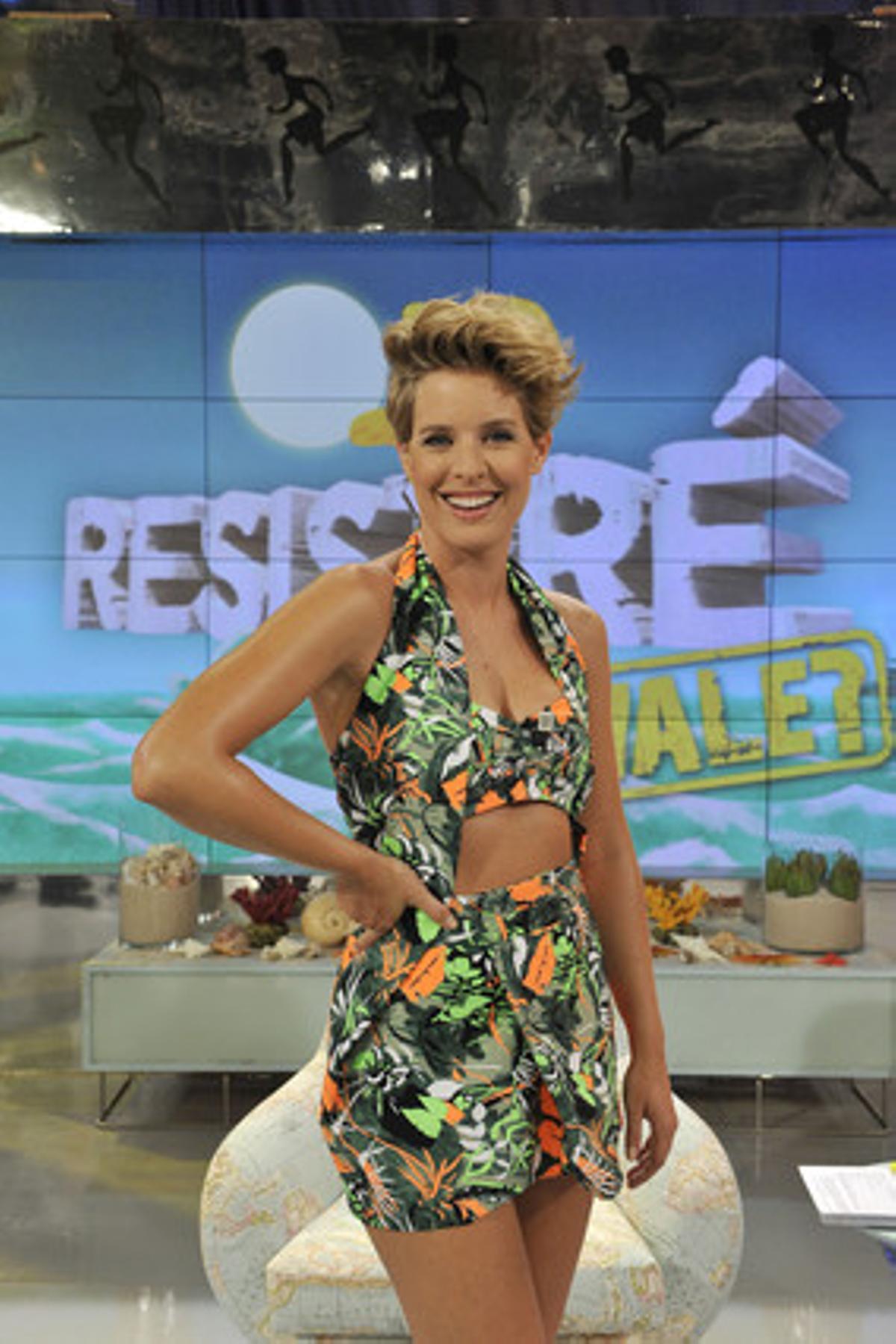 Tania Llasera, presentadora de ’Resistiré, ¿vale?’ Tania Llasera, presentadora de ’Resistiré, ¿vale?’