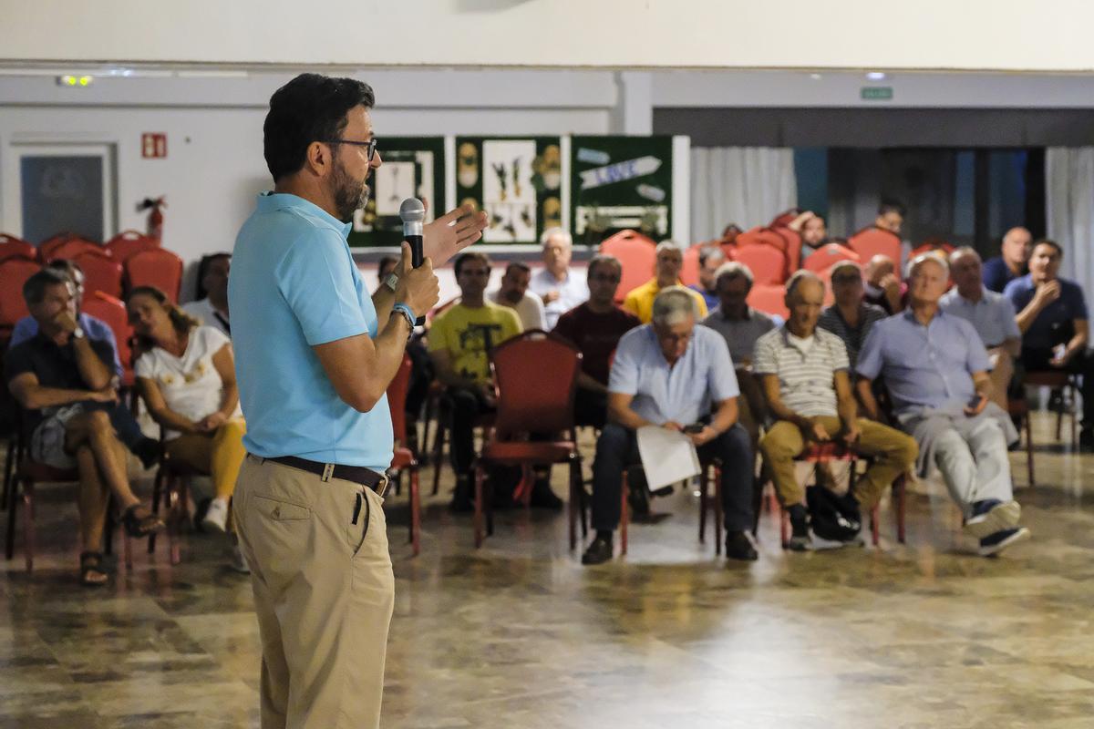 Reunión de socios del CN Metropole con el administador concursal