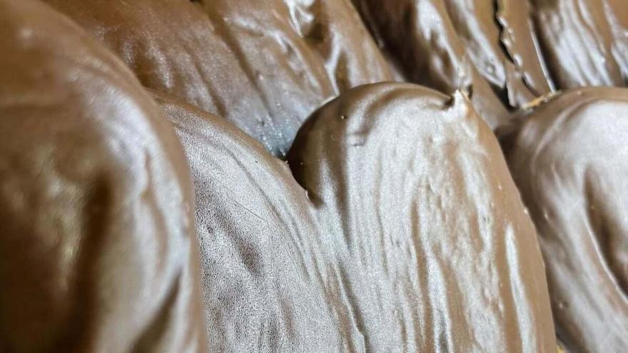 La pastelería de Los Majuelos revoluciona La Laguna con sus palmeras rellenas artesanales