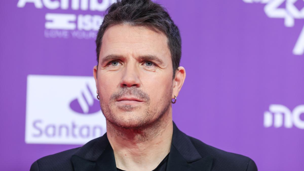 Dani Martín en la alfombra roja de los 40 Music Awards