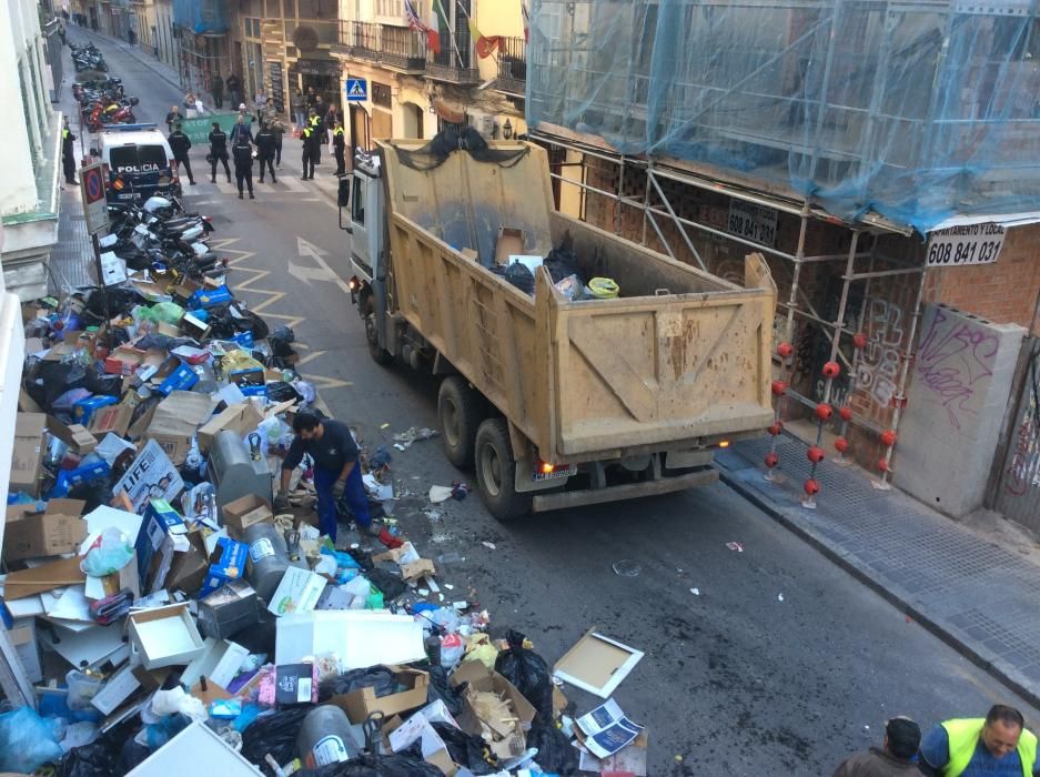 Empieza la recogida de basura de una empresa externa