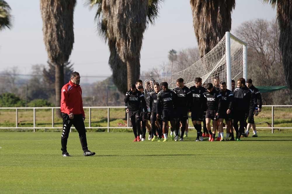 Primer entrenamiento de Rafa Navarro