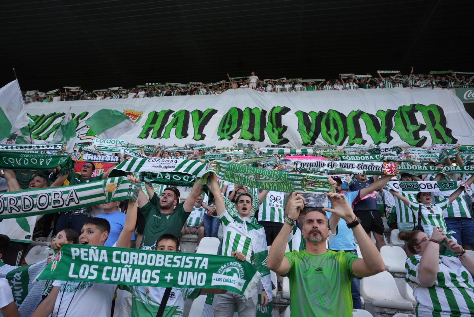 Córdoba CF-Barcelona Atlétic | La afición cordobesista, en imágenes