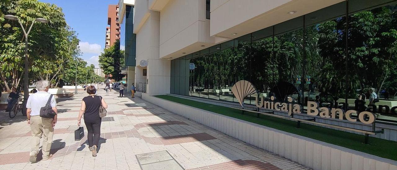 Sede de Unicaja Banco en Málaga.