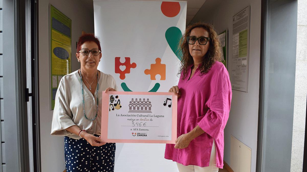 Entrega cheque concierto El Pego
