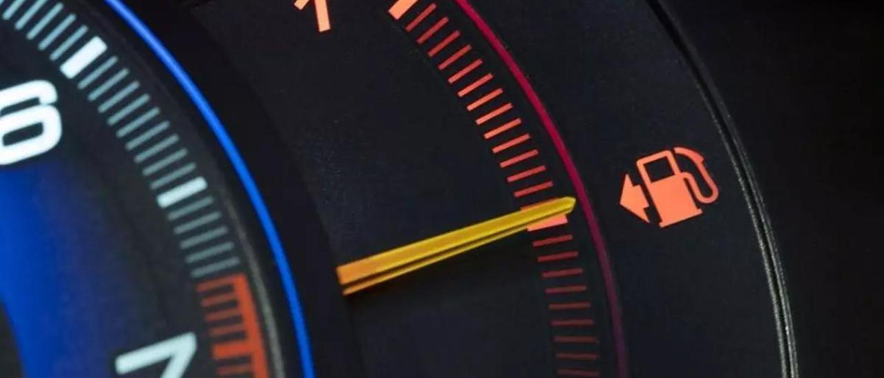 Ho has de saber: Aquesta és la multa que et poden posar si et quedes sense benzina