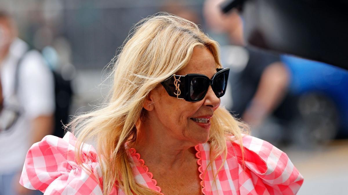 Ana Obregón confirmó que Yolanda Ramos le había llamado diciendo que sus declaraciones sobre sus históricos posados estivales se habían sacado de contexto y la bióloga y actriz dio cerrojazo al asunto.
