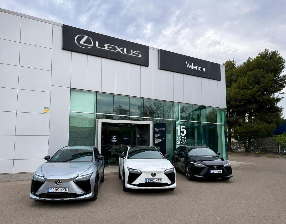 Prueba el nuevo SUV Lexus RZ en Lexus Valencia.