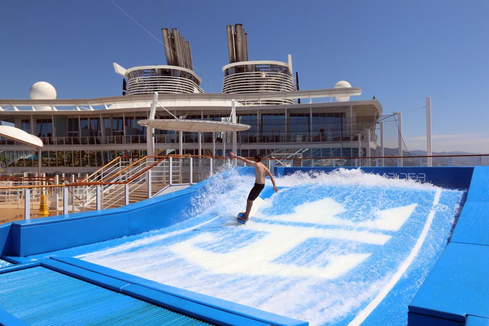 Passegem per l'interior del Harmony of the Seas, el creuer més gran del món, que aquest estiu tindrà base a Barcelona