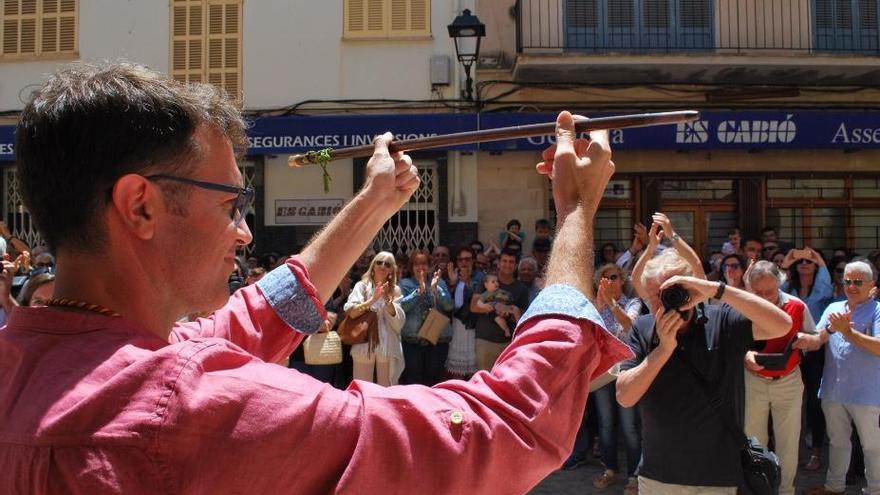 Oliver (Més-Esquerra) reestrena la alcaldía &quot;por un Manacor más feliz&quot;