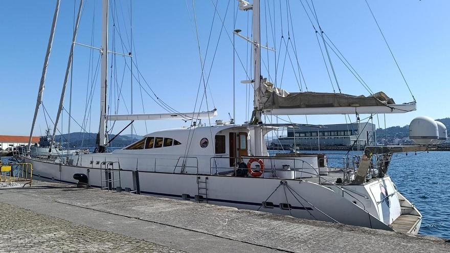 El yate sale a subasta por 180.000 euros.