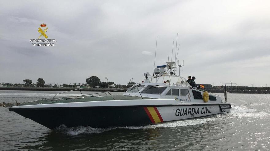 Narcotraficantes disparan con subfusiles de asalto