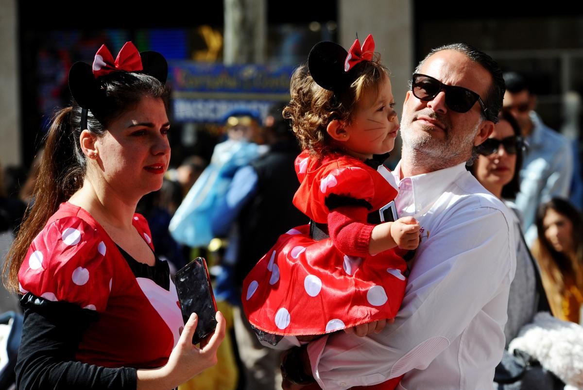 Carnaval de Córdoba: pasacalles en la Calahorra y fiesta infantil en el Bulevar