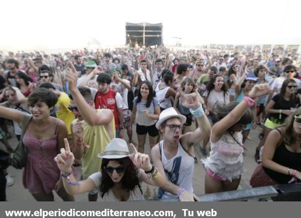 EL PÚBLICO DEL ARENAL SOUND VIBRA CON LA PRIMERA NOCHE DE ACTUACIONES MUSICALES