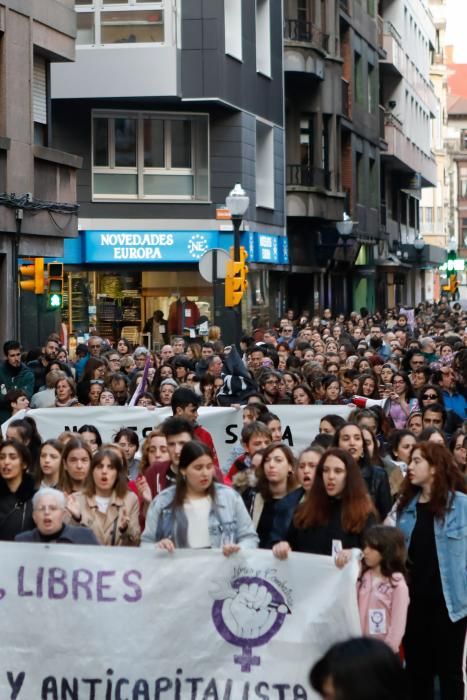 Manifestación por la condena a los integrantes de "La Manada" en Gijón.