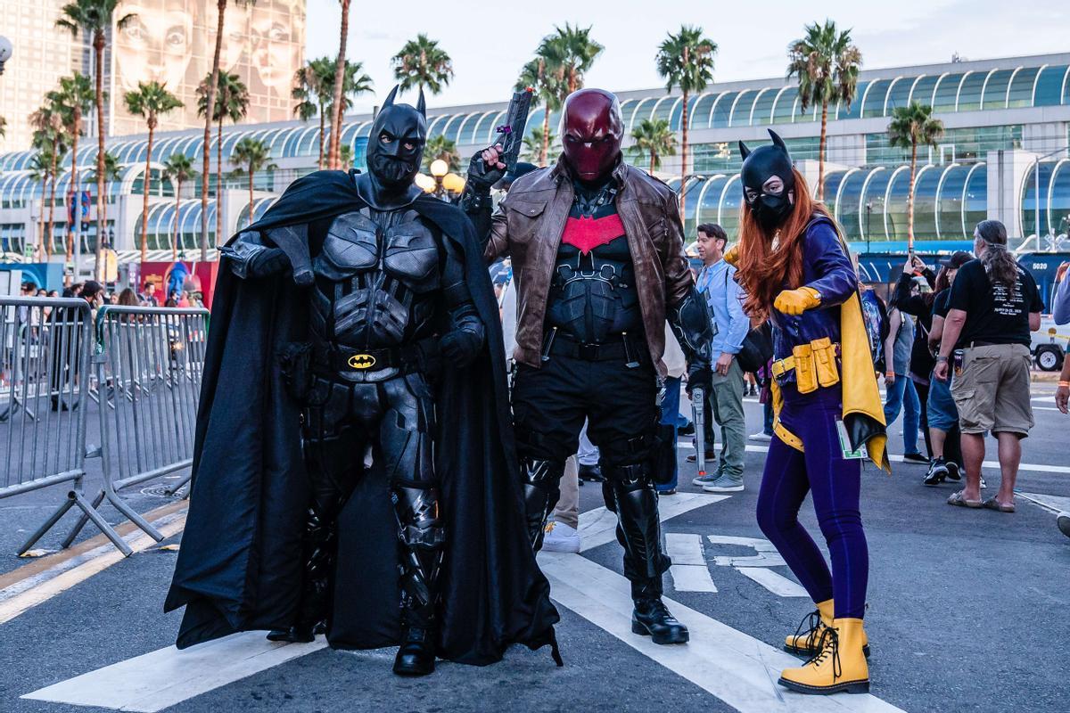 Batman y Batgirl también asistieron al Comic-con de San Diego