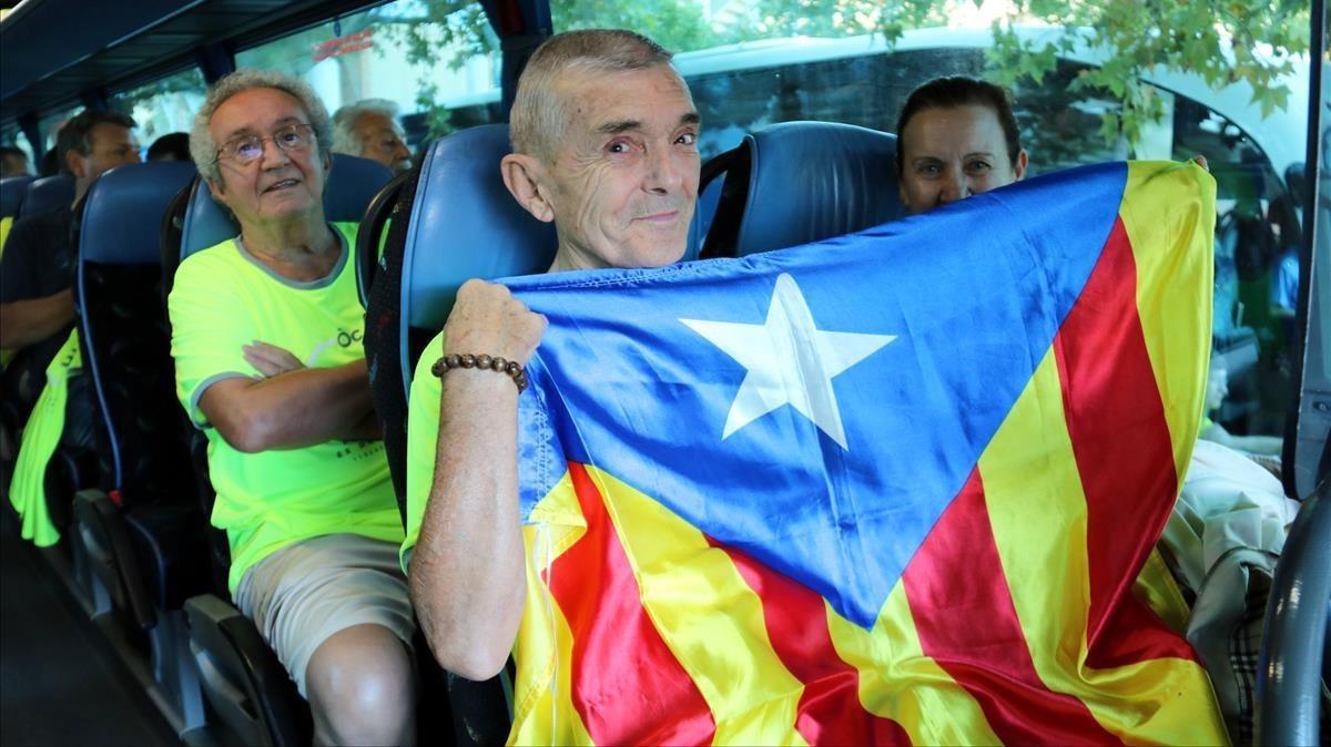 Algunos de los participantes en la manifestación de Barcelona se desplazan desde Lleida.