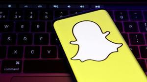 FILE PHOTO: Illustration shows Snapchat logo