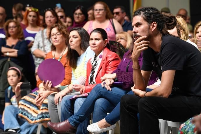 CANARIAS Y ECONOMIA. EDIFICIO MILLER. LAS PALMAS DE GRAN CANARIA. Mitin dePodemos con Irene Montero en el Edificio Elder del Parque Santa Catalina  | 31/03/2019 | Fotógrafo: Juan Carlos Castro