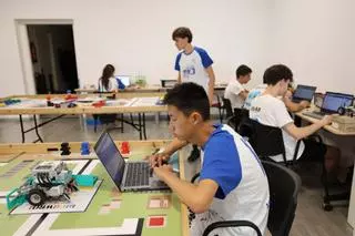 Todas las imágenes del Club de Robótica Educativa de Ibiza