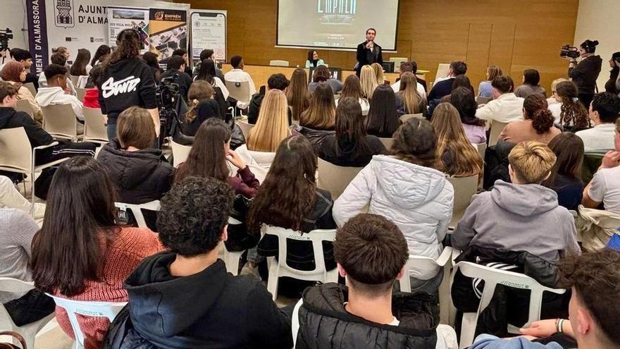 Almassora rompe una lanza en favor del emprendimiento joven con la segunda edición de 'Ara Emprén'