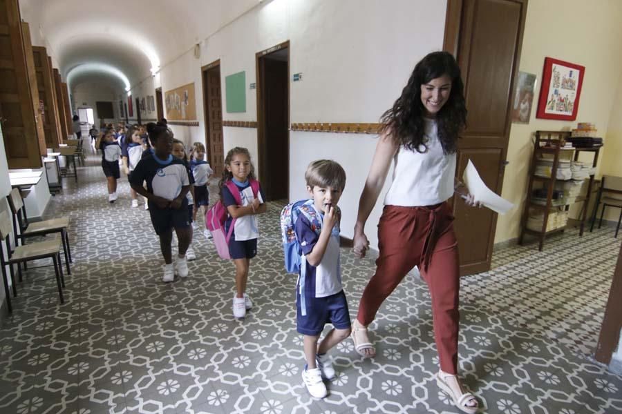 El comienzo del curso escolar en Córdoba en imágenes