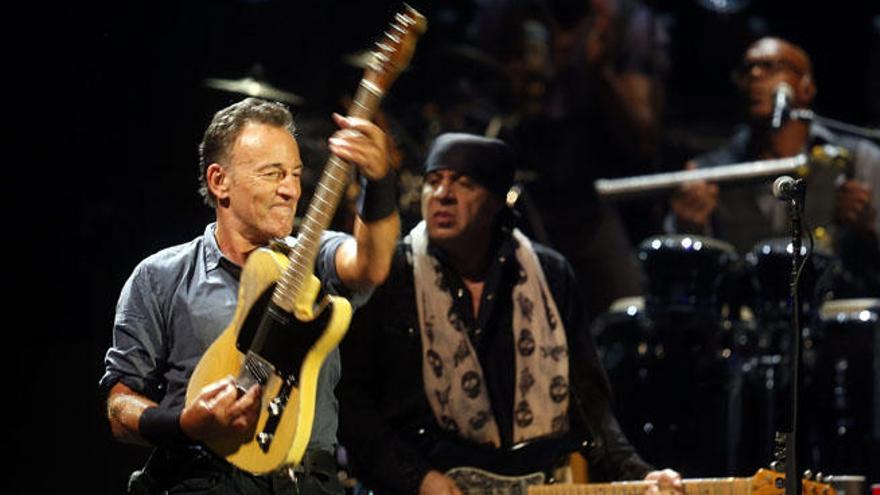 Bruce Springsteen se cuela &#039;The Godd Wife&#039;.