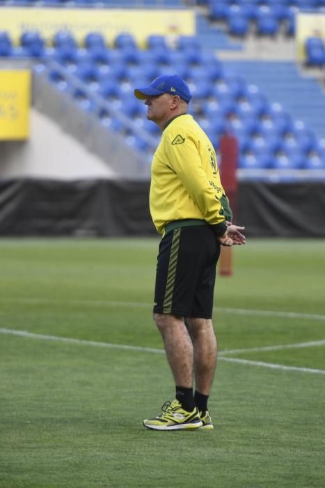 DEPORTES 05-03-19  LAS PALMAS DE GRAN CANARIA.  Primer entrenamiento de Pepe Mel. FOTOS: JUAN CASTRO