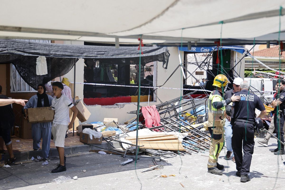 Estado en el que ha quedado el mercadillo de Lo Pagán tras la explosión