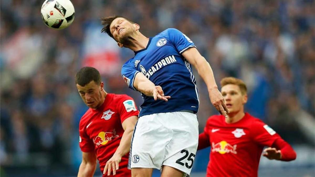 Huntelaar impidió con su gol el triunfo del Leipzig