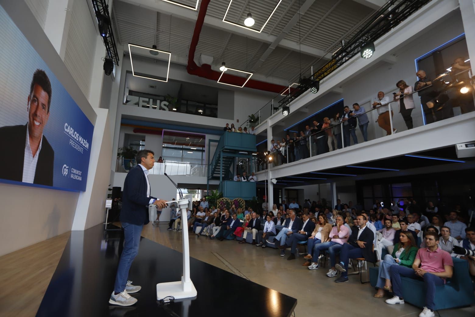 Núñez Feijóo, Mazón y Catalá en el acto del PP en la Marina de València