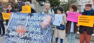 Os Ninguéns alerta de las dificultades que sufren los inmigrantes en Vigo para cubrir necesidades básicas