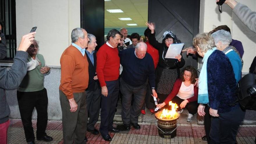 Reparto de migas y entrega de premios en Plasencia, hoy por San Fulgencio