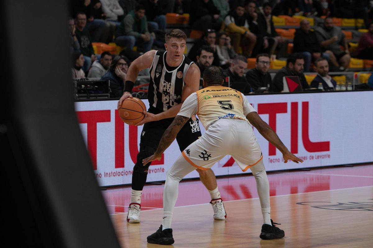 Las imágenes de Caesa Cartagena contra Tizona Burgos