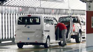 La furgoneta eNV200 y los pick-up, unicos modelos de la marca en Zona Franca.